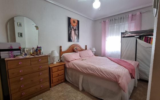 Apartamento de 2 habitaciones en Torrevieja - AG151491 - Foto - Small - 9