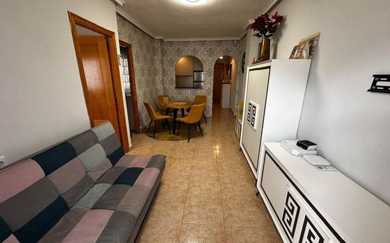 Appartement de 2 chambres à Torrevieja - AG151499 - Photo - 3