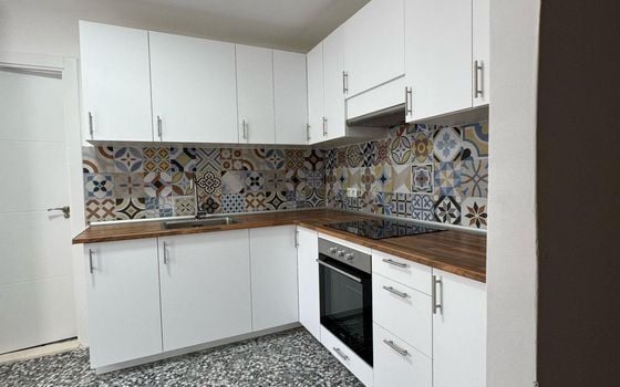Appartement de 5 chambres à Torrevieja - AG151510 - Photo - 3