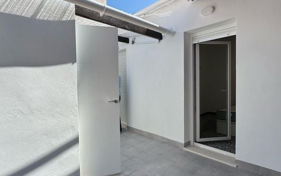 Appartement de 5 chambres à Torrevieja - AG151510 - Photo - Small - 11