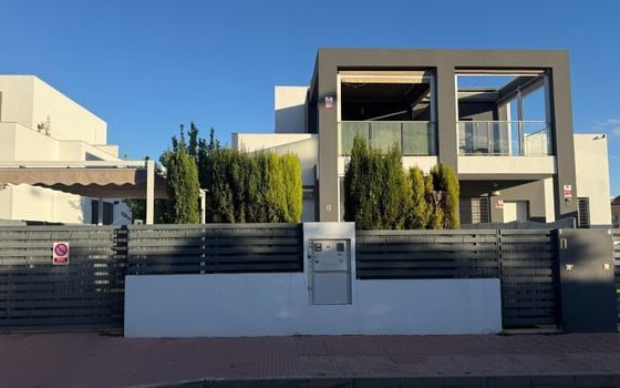 3 bedroom Villa in Torrevieja - AG151518 - Photo - 1