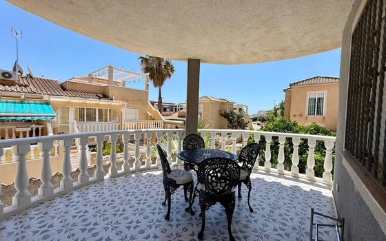 4 bedroom Villa in Playa Flamenca - AG151526 - Photo - 5