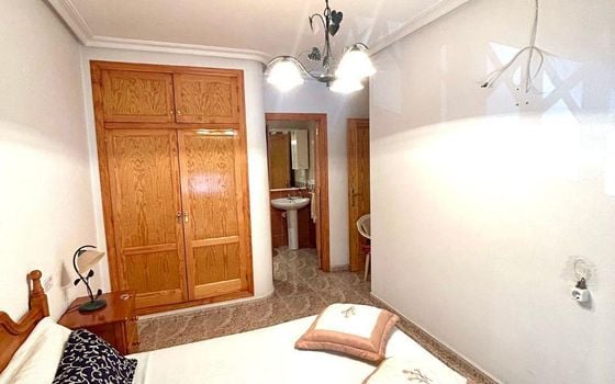 Apartamento de 3 habitaciones en Torrevieja - AG151551 - Foto - 5