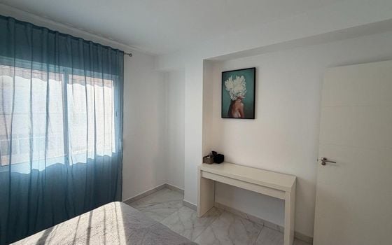 Apartamento de 3 habitaciones en Torrevieja - AG151567 - Foto - Small - 11