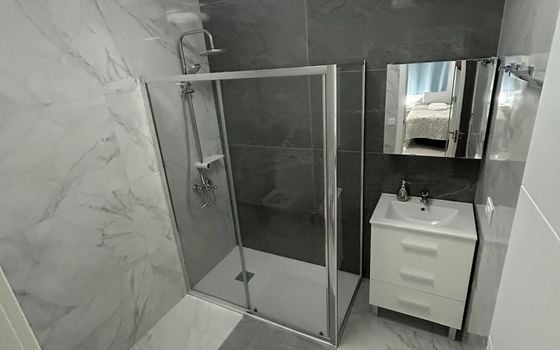 Apartamento de 3 habitaciones en Torrevieja - AG151567 - Foto - Small - 17