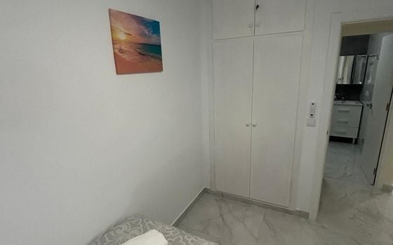 Apartamento de 3 habitaciones en Torrevieja - AG151567 - Foto - Small - 16