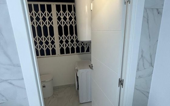 Apartamento de 3 habitaciones en Torrevieja - AG151567 - Foto - Small - 7