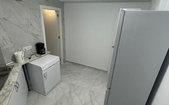 Apartamento de 3 habitaciones en Torrevieja - AG151567 - Foto - Small - 6