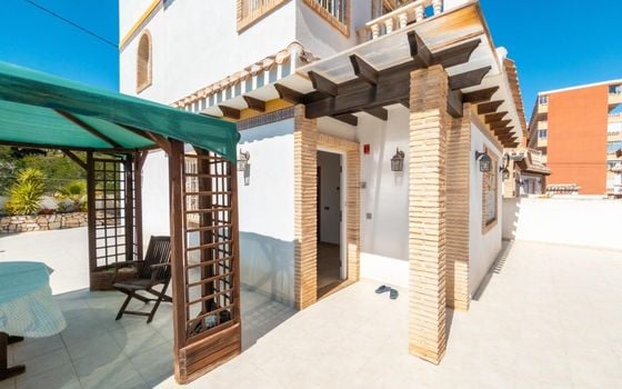 3 bedroom Villa in Torrevieja - AG151576 - Photo - 3