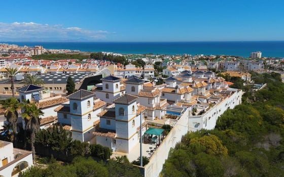 3 bedroom Villa in Torrevieja - AG151576 - Photo - 1