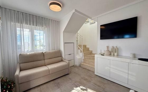 Ático de 1 habitación en Torrevieja - AG151590 - Foto - 1