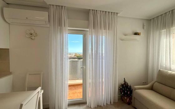 Ático de 1 habitación en Torrevieja - AG151590 - Foto - 2