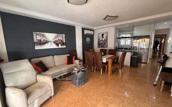 Appartement de 2 chambres à Torrevieja - AG151610 - Photo - 1