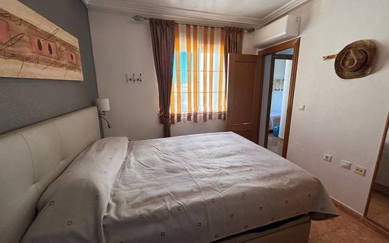 Appartement de 2 chambres à Torrevieja - AG151610 - Photo - Small - 7