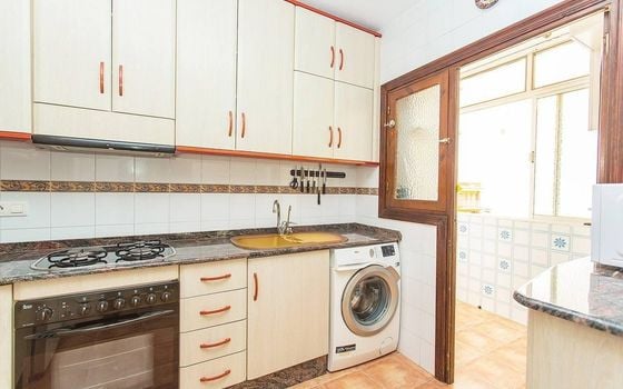Appartement de 3 chambres à Torrevieja - AG151620 - Photo - 4