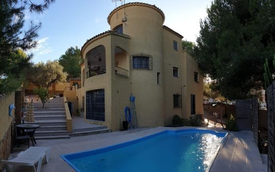 6 bedroom Villa in Orihuela Costa - AG151622 - Photo - 3