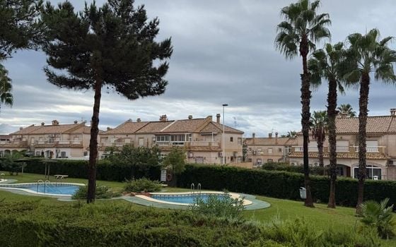 Adosado de 2 habitaciones en Torrevieja - AG151623 - Foto - 2