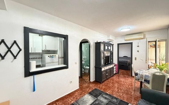 Appartement de 1 chambre à Torrevieja - AG151627 - Photo - Small - 8
