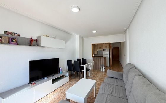 Appartement de 2 chambres à Torrevieja - AG151630 - Photo - 4