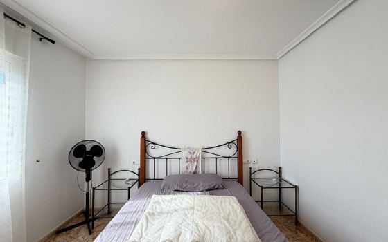 Appartement de 2 chambres à Torrevieja - AG151630 - Photo - Small - 10