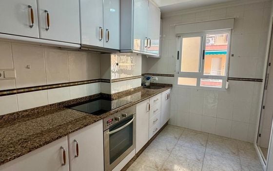 Appartement in Torrevieja, 4 slaapkamers  - AG151660 - Foto - Small - 6