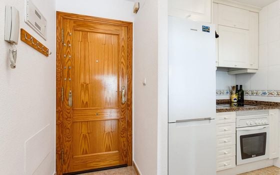 Appartement de 2 chambres à Torrevieja - AG151695 - Photo - Small - 11