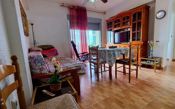 Apartamento de 2 habitaciones en Punta Prima - AG151760 - Foto - 1