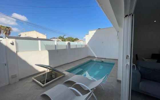 3 bedroom Bungalow in Cabo Roig - AG151767 - Photo - 1