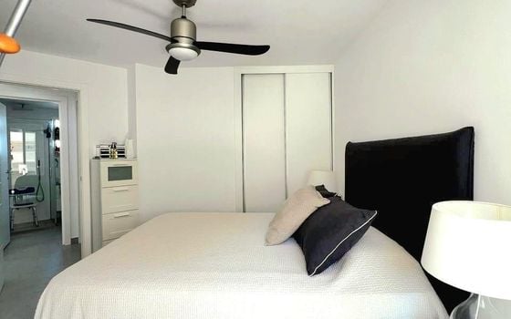 2 bedroom Apartment in Torrevieja - AG151818 - Photo - Small - 9