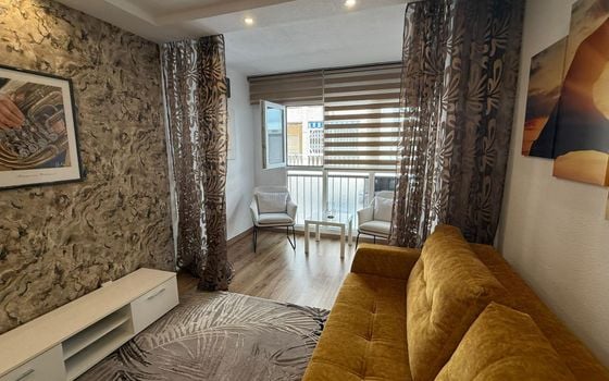 Appartement de 2 chambres à Torrevieja - AG151873 - Photo - 3