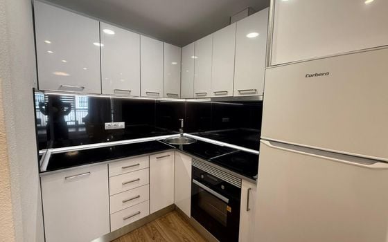 Appartement de 2 chambres à Torrevieja - AG151873 - Photo - Small - 6