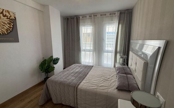 Appartement de 2 chambres à Torrevieja - AG151873 - Photo - Small - 9