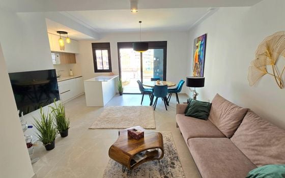 2 bedroom Penthouse in Torrevieja - AG151913 - Photo - 3
