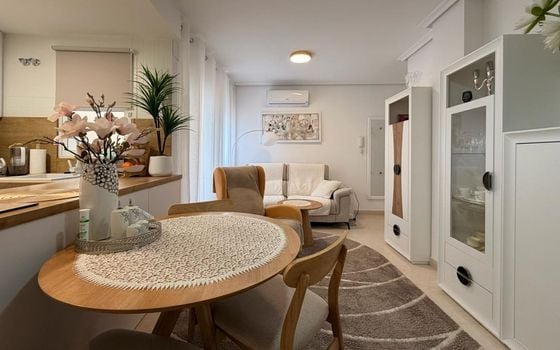 Apartamento de 3 habitaciones en Torrevieja - AG151921 - Foto - 5