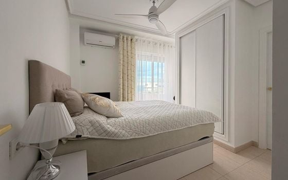 Appartement de 3 chambres à Torrevieja - AG151921 - Photo - Small - 12