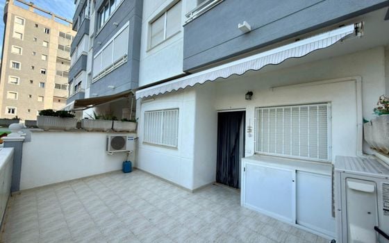 2 bedroom Apartment in Villajoyosa - AG151982 - Photo - 2