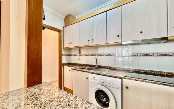 2 bedroom Apartment in Torrevieja - AG151985 - Photo - Small - 8