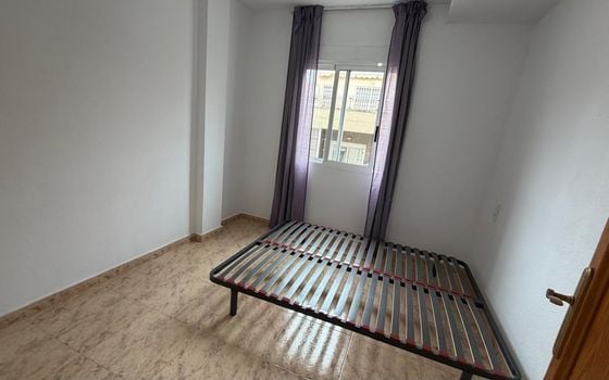 Appartement de 2 chambres à Torrevieja - AG152044 - Photo - Small - 8