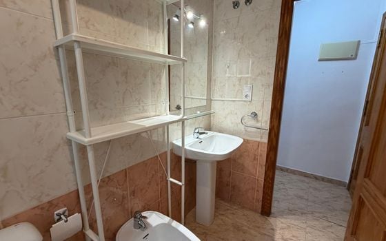 Appartement de 2 chambres à Torrevieja - AG152044 - Photo - Small - 12
