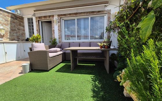 Adosado de 2 habitaciones en Torrevieja - AG152068 - Foto - 2