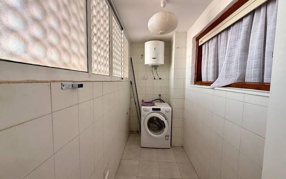 Appartement de 2 chambres à Torrevieja - AG152126 - Photo - Small - 10