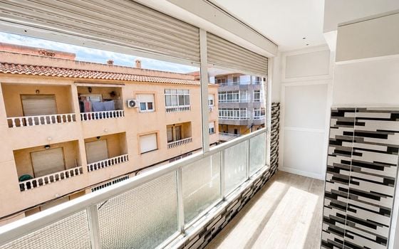 Appartement de 2 chambres à Torrevieja - AG152147 - Photo - Small - 15