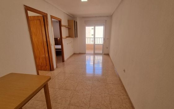 Appartement de 2 chambres à Torrevieja - AG152200 - Photo - 2