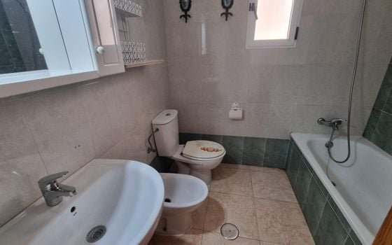 Appartement de 2 chambres à Torrevieja - AG152200 - Photo - Small - 7