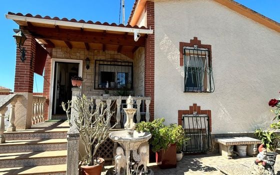 4 bedroom Villa in La Nucia - AG152232 - Photo - Small - 9