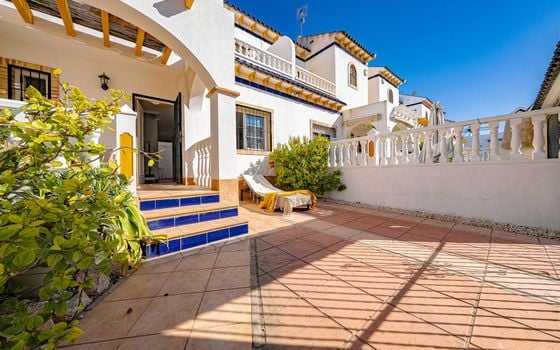 Villa de 3 chambres à Orihuela Costa - AG152277 - Photo - Small - 2