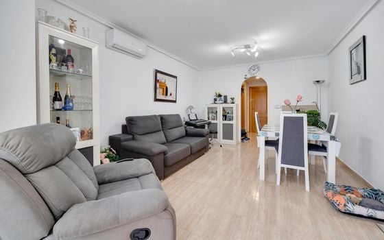 2 bedroom Apartment in Torrevieja - AG152294 - Photo - Small - 6