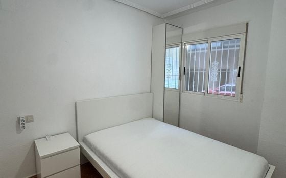 3 bedroom Apartment in Torrevieja - AG152331 - Photo - Small - 7