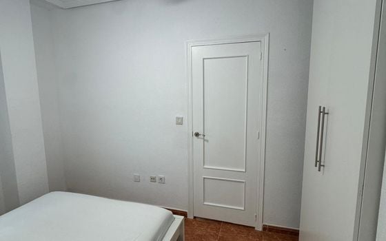 3 bedroom Apartment in Torrevieja - AG152331 - Photo - Small - 8