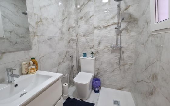 Appartement de 3 chambres à Torrevieja - AG152345 - Photo - Small - 18
